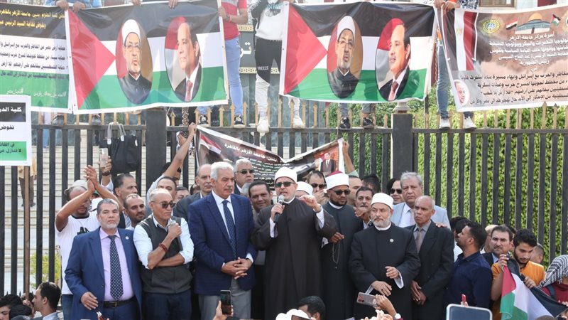طلاب الأزهر يحتشدون