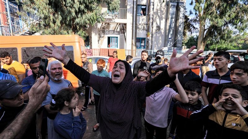 فلسطينية في موقع