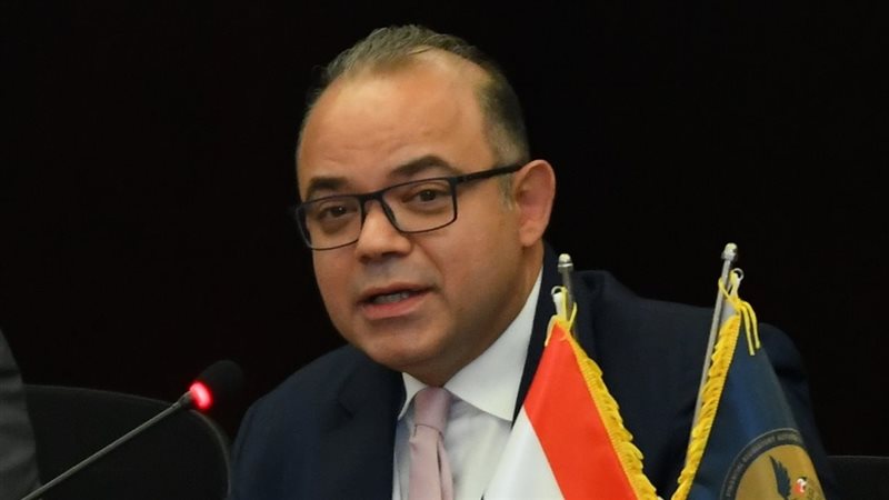 رئيس الرقابة المالية،