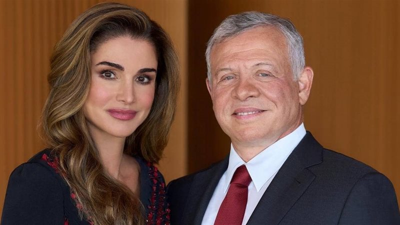 الملكة رانيا والعاهل