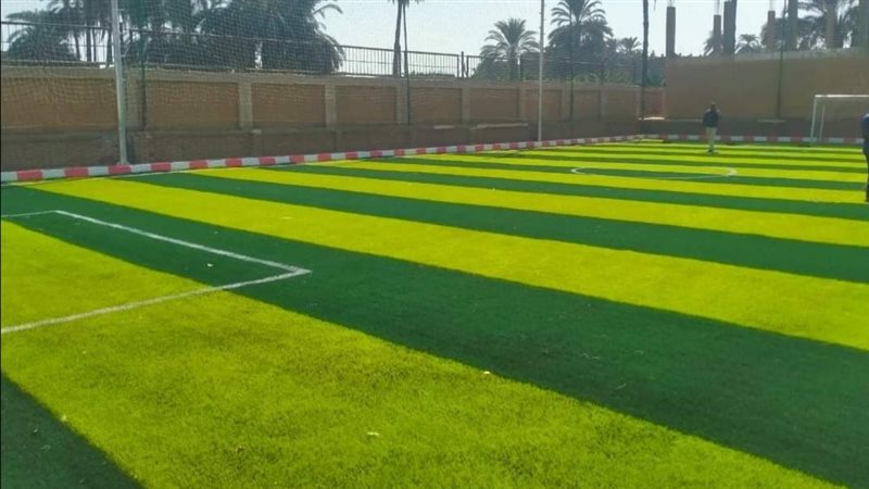 ملعب مركز شباب الزينية،