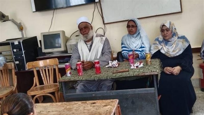 جانب من الندوة،فيتو