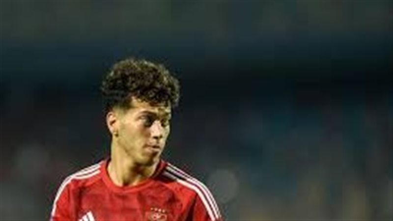 امام عاشور لاعب الأهلي