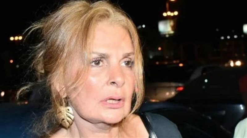 يسرا، فيتو