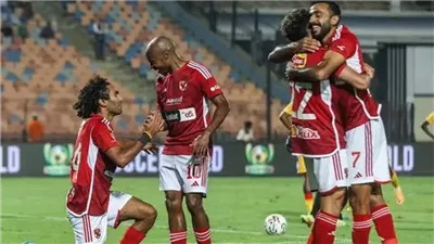 إمام عاشور على رأس قائمة النادي الأهلي لمواجهة صن داونز 