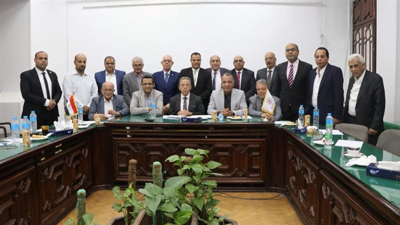 اجتماع النقابات المهنية