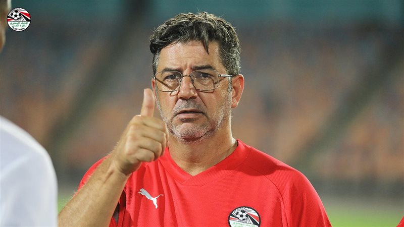 روي فيتوريا،فيتو