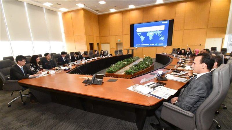 مسؤولو الاسكان، فيتو