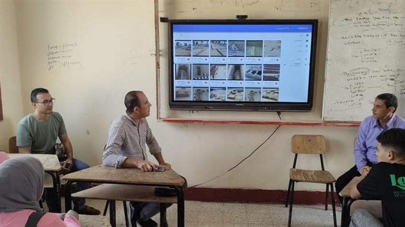 جانب من المحاضرة،