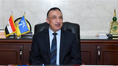 محافظ الإسكندرية يشدد على استمرار جهود مبادرة دواوين حكومية بلا أمية 