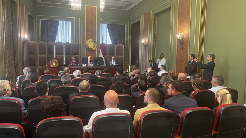 وزارة الخارجية، فيتو