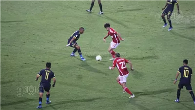 شوبير: حكم مباراة الأهلى وصن داونز لم يرتكب أي أخطاء (فيديو)