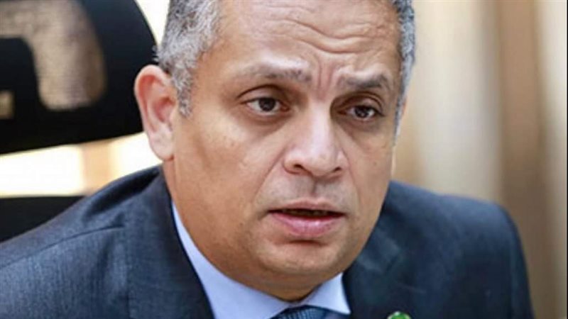 محمد قنديل رئيس مودرن