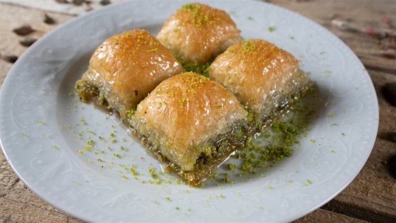 البقلاوة، فيتو 