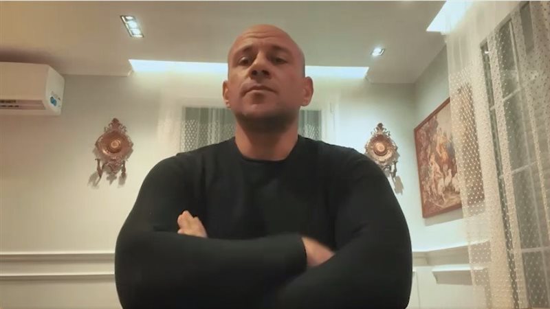 أحمد مكي، فيتو 
