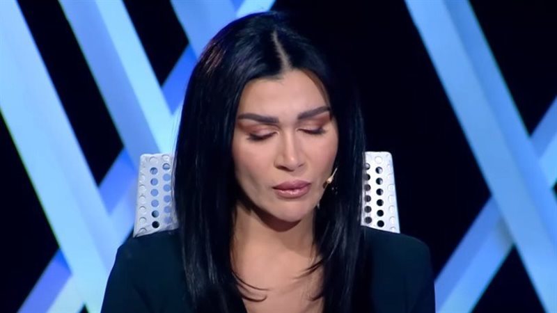 نادين الراسي، فيتو