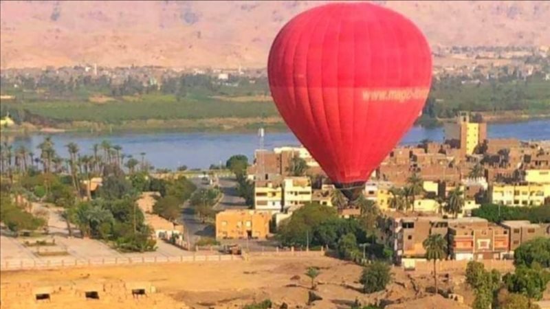 رحلات البالون الطائر