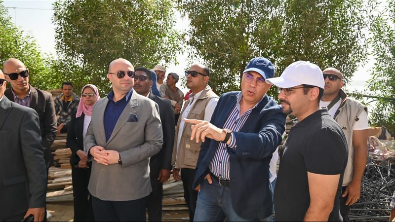 وزير الري الدكتور
