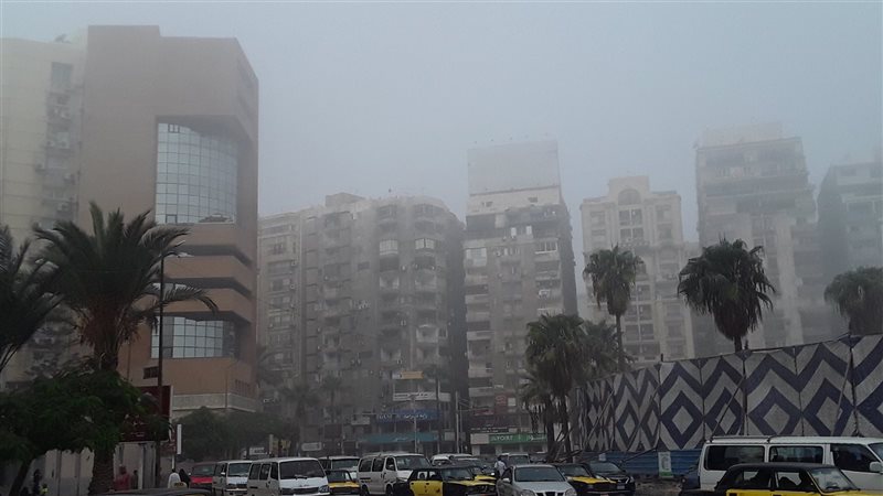  شبورة مائية كثيفة،