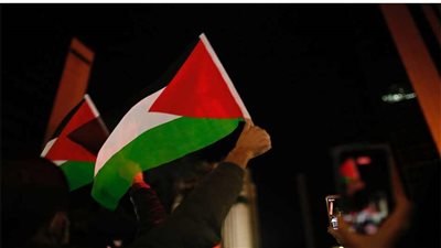  ما حكم التبرع وإخراج زكاة المال لدعم الشعب الفلسطيني؟ الإفتاء تجيب