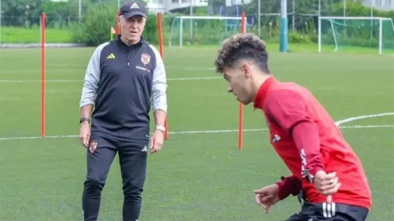 امام عاشور لاعب الأهلي،فيتو