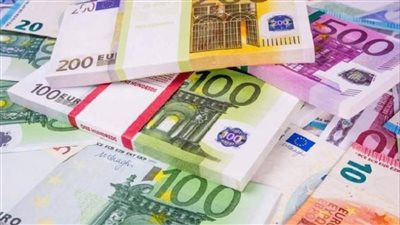 سعر اليورو مقابل الجنيه المصري صباح تعاملات اليوم الإثنين 4-12-2023