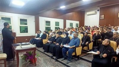 الترجمة القبطية لـ الكتاب المقدس في ندوة إكليريكية الأنبا رويس