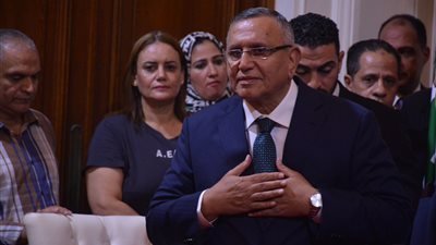 عبد السند يمامة: الاقتصاد المصرى مريض ويجب تغيير الطبيب