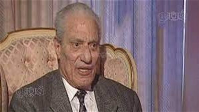 الكاتب الفنان سعد