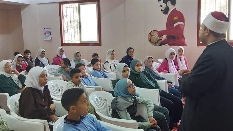 ندوة دينية بمركز