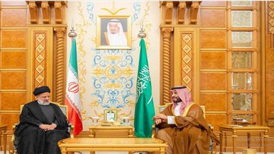 للمرة الأولى منذ اتفاق التقارب، لقاء يجمع الرئيس الإيراني وولي العهد السعودي