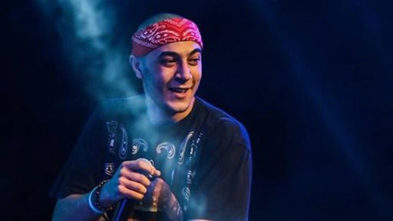 شاهين، فيتو 