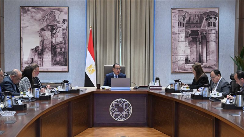 اجتماع برئاسة الدكتور