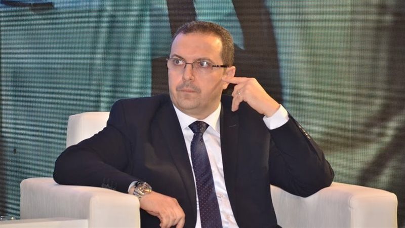وليد عباس، فيتو