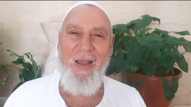 أحد الحجاج الفائزين