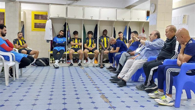 المقاولون، فيتو 