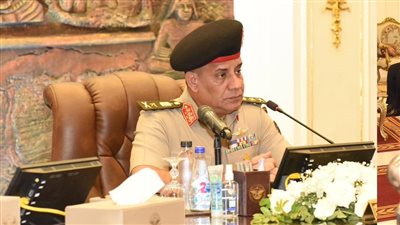 إعلان قبول دفعة جديدة من خريجي الجامعات للعمل كضباط متخصصين بالقوات المسلحة