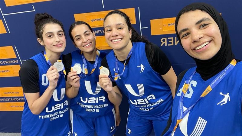 منتخب الجامعات، فيتو