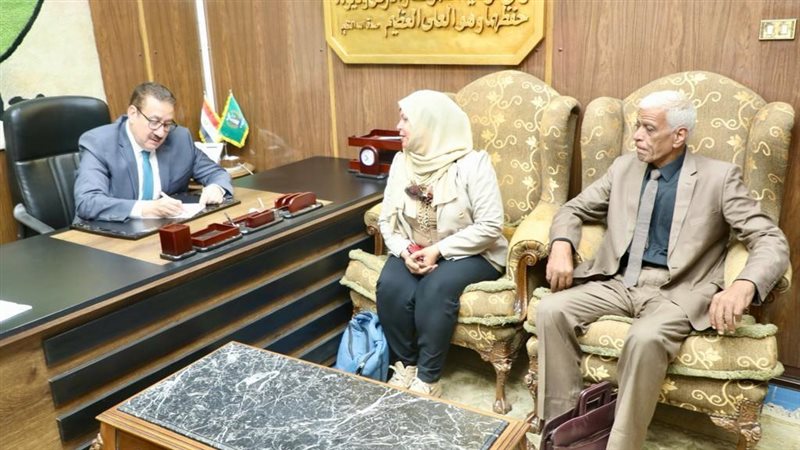 محافظ المنوفية خلال