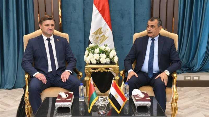  وزير الدولة للإنتاج