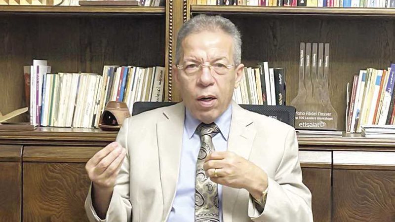 د.أسامة عبد الحي،