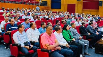 رياضة الأقصر تُنظم سلسلة لقاءات «اعرف حقوقك وواجباتك» 
