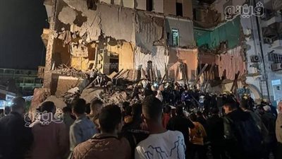  ثلاثة من عائلة واحدة انتشال أربعة جثامين من أسفل العقار المنكوب ببورسعيد 