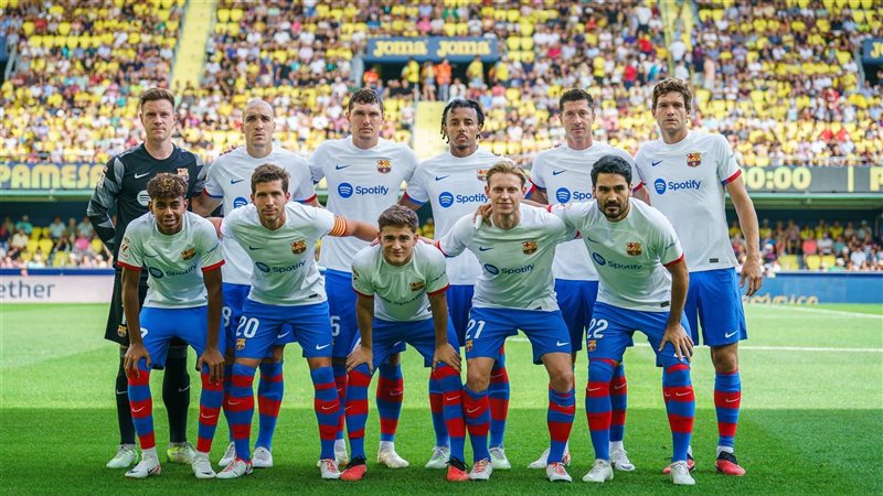 برشلونة،فيتو 