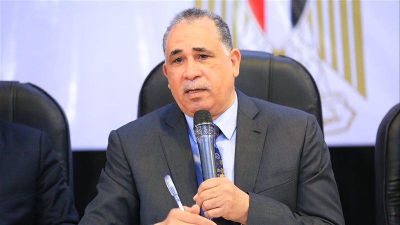 عبد الحليم علام نقيب