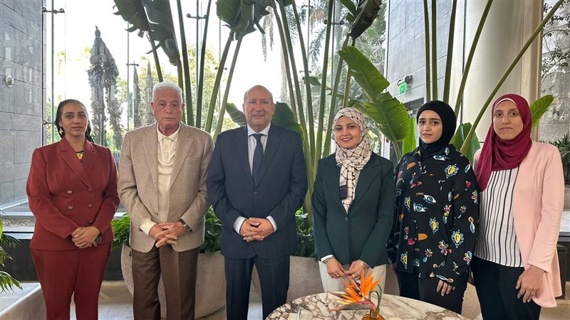 مساعد وزيرة التخطيط