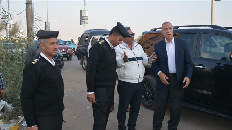 محافظ القليوبية خلال