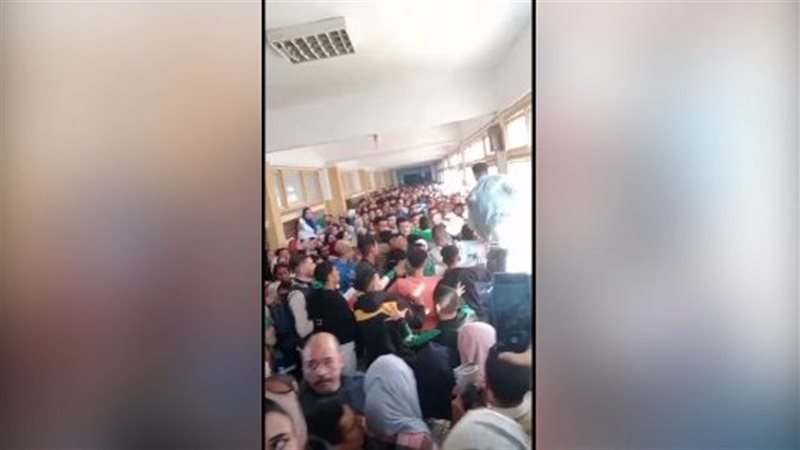 زحام كلية الاداب