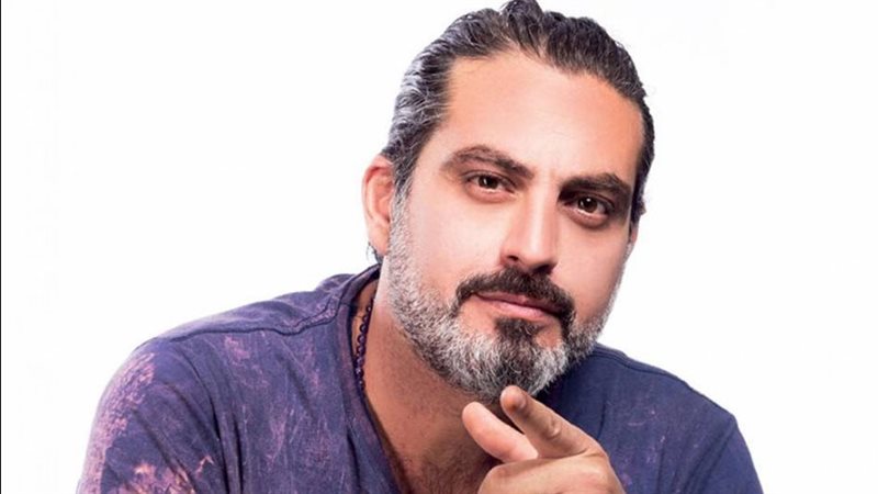الفنان نبيل عيسى،