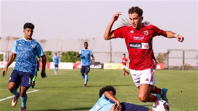 الأهلي يضرب بيراميدز بخماسية في دوري الجمهورية 2003 (صور)
